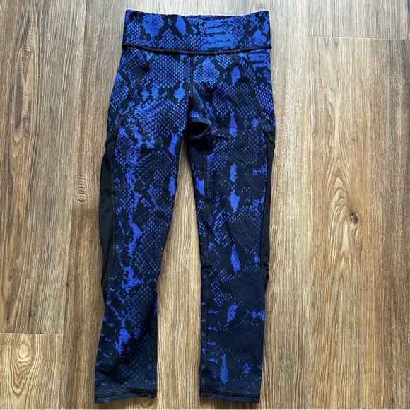 Michi Carbon38 Womens Medusa Crop Leggings Blue Python Snake Print XS Mesh Pant - Picture 1 of 10